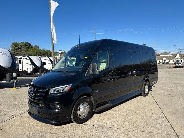 2024 Mercedes-Benz Sprinter Cargo Van